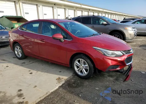 2018 Chevrolet Cruze Lt z USA, uszkodzony, nr VIN 1G1BE5SM3J7128452